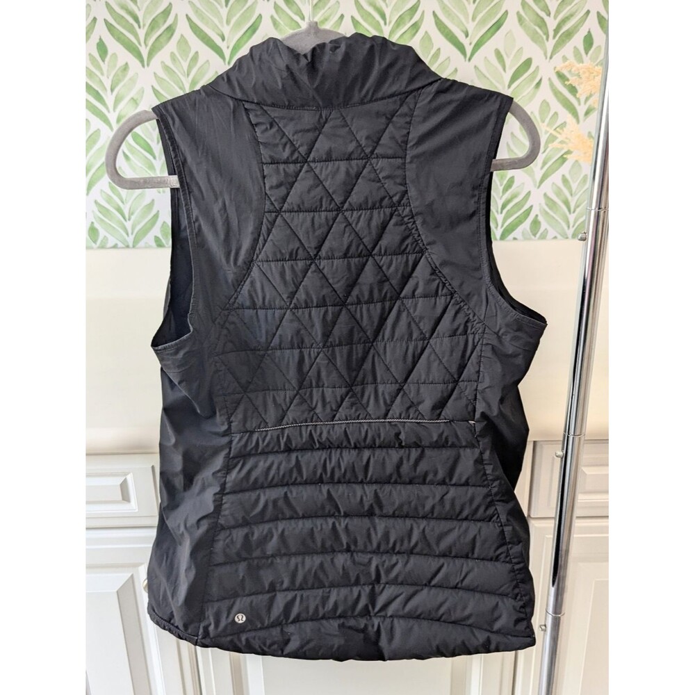 lululemon athletica Black Quilted Packable Vest 10 Double Zipper Puffer Sporty - Picture 5 of 11